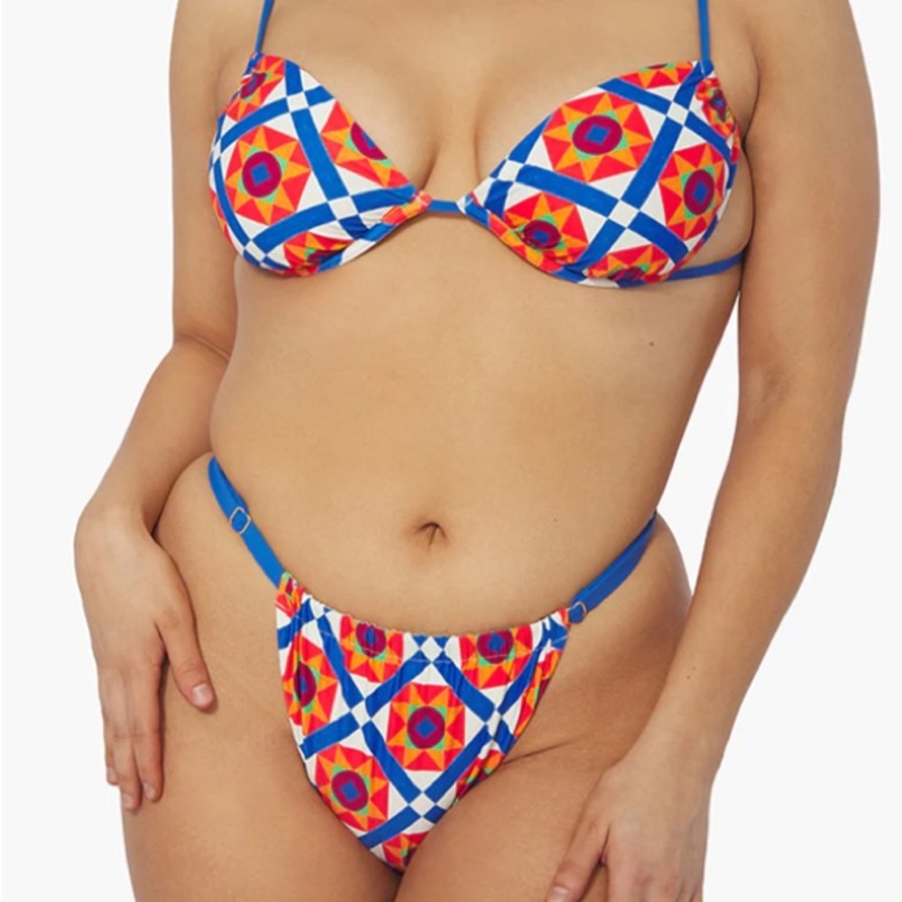 WeWoreWhat Ruched Bikini Set